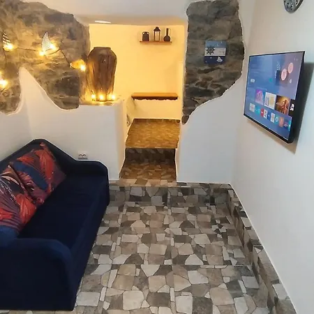Authentic Stone 150 M From The Kavala