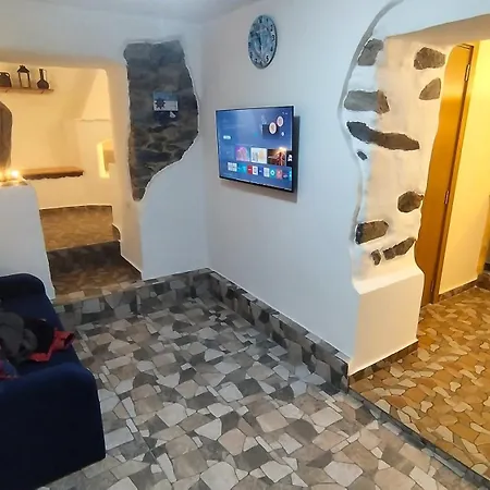 Authentic Stone 150 M From The * Kavala