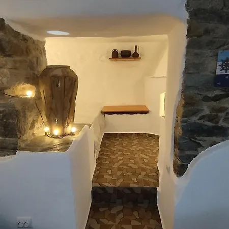 Authentic Stone 150 M From The Lejlighed Kavala