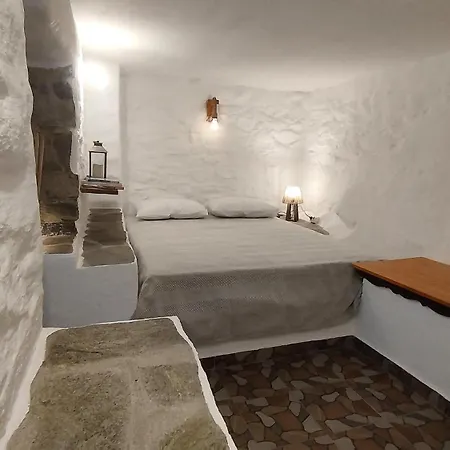 Authentic Stone 150 M From The Kavala
